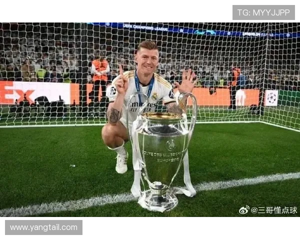 克罗斯离队后，皇马中场控制力下滑，赛季走势面临考验